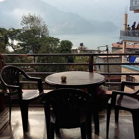 Hotel Bhadrakali Pokhara Inn ภายนอก รูปภาพ