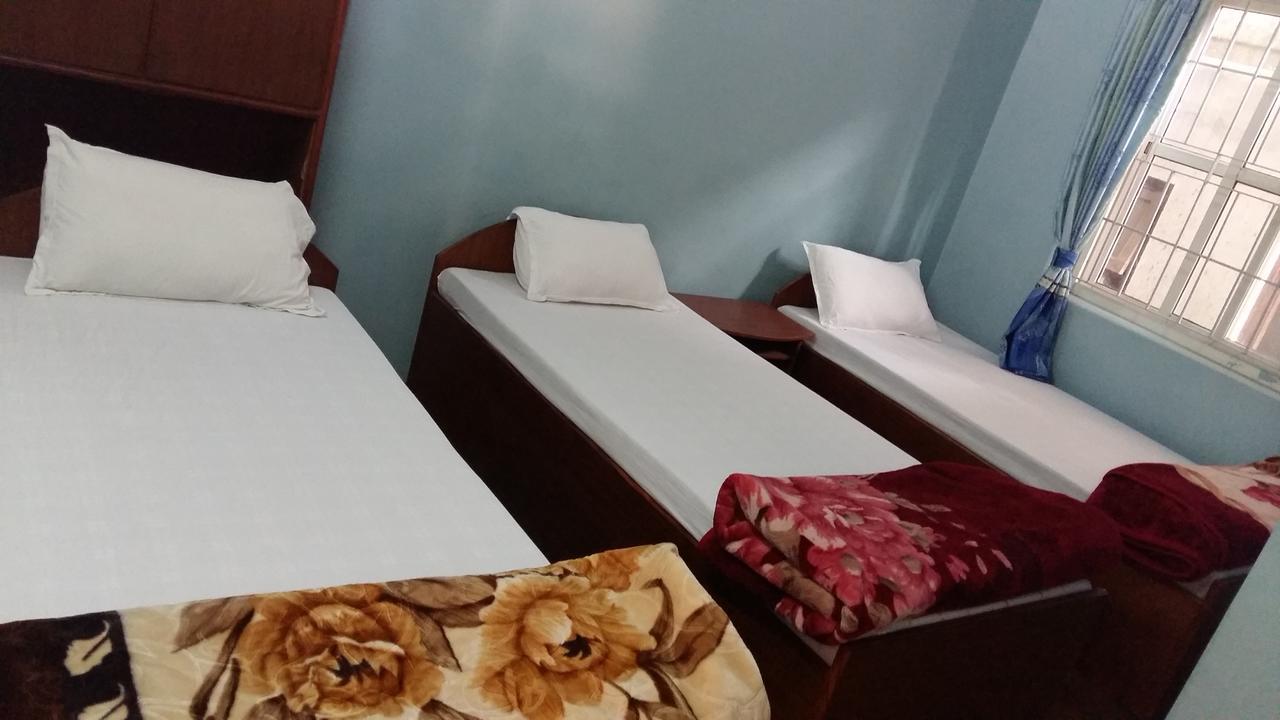 Hotel Bhadrakali Pokhara Inn ภายนอก รูปภาพ