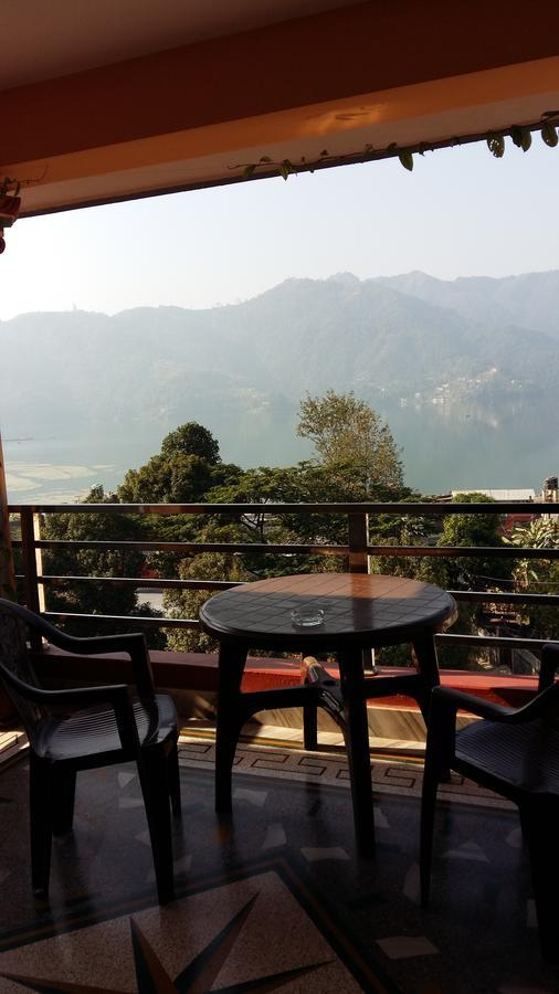 Hotel Bhadrakali Pokhara Inn ภายนอก รูปภาพ