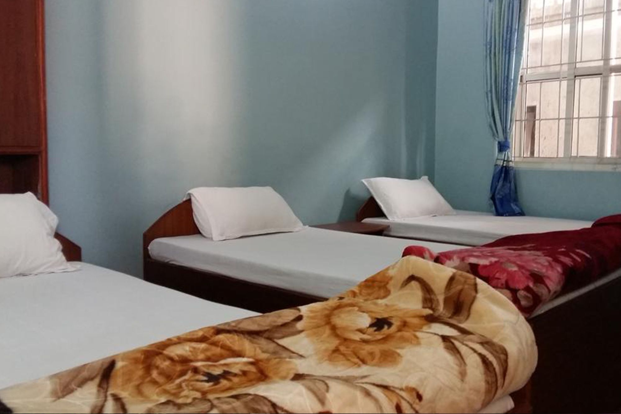 Hotel Bhadrakali Pokhara Inn ภายนอก รูปภาพ