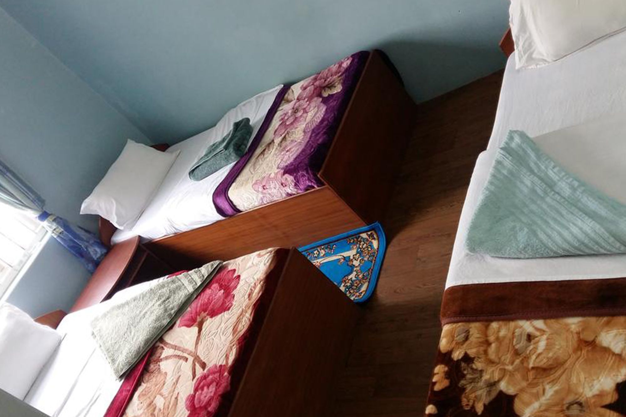 Hotel Bhadrakali Pokhara Inn ภายนอก รูปภาพ